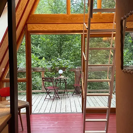 Micro Palaces Vaulx (Haute-Savoie)