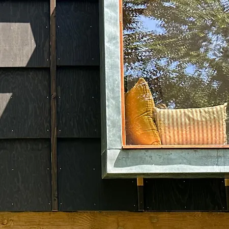 B&B Micro Palaces