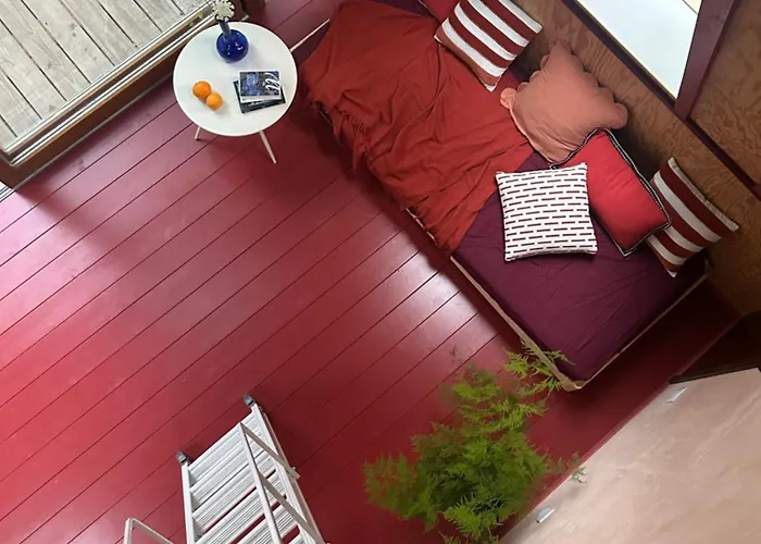 Oda ve Kahvaltı Micro Palaces 3*