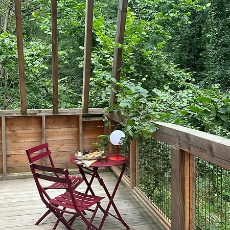 Micro Palaces Bed & Breakfast